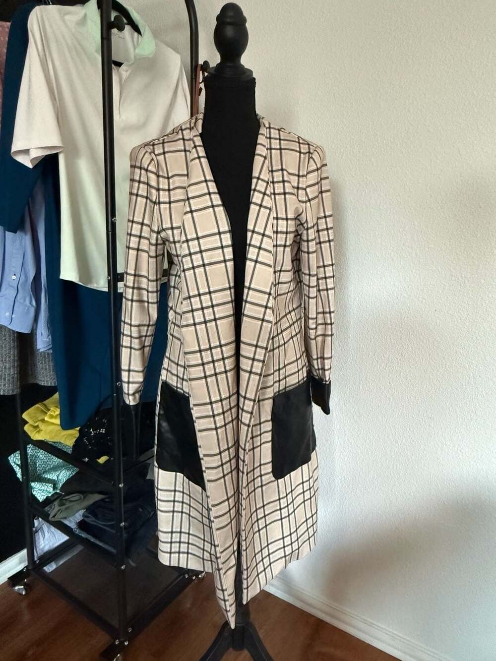 Calvin Klein Women's Beige Plaid Open Front Trench Coat w/ Faux Leather Trim 12